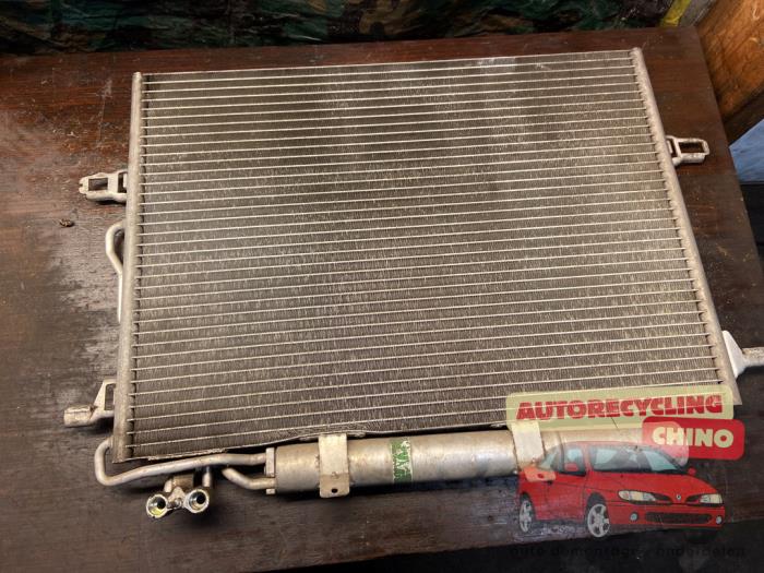 Begagnade AC-radiator Mercedes E (W211) 3.2 E-320 V6 18V Pris € 40,00 Marginaltabell erbjuds av Autorecycling Chino B.V.