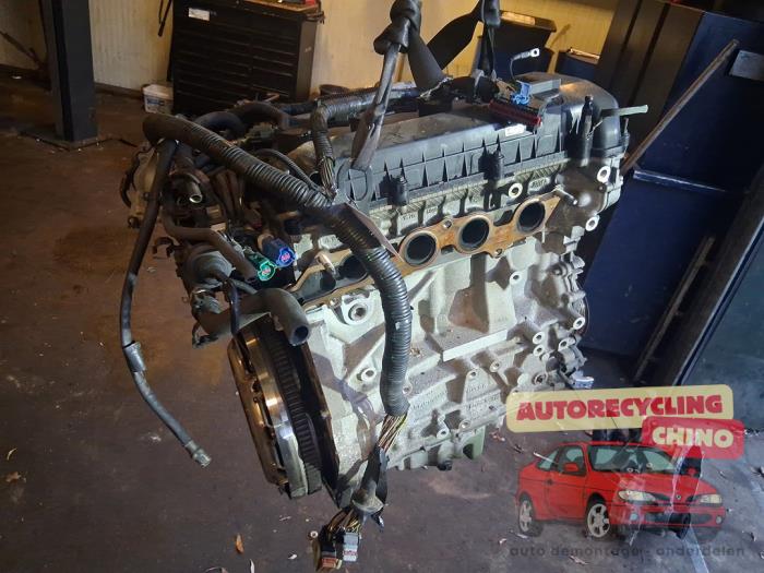 Usagé Moteur Volvo S40 (MS) 1.8 16V Prix € 500,00 Règlement à la marge proposé par Autorecycling Chino B.V.