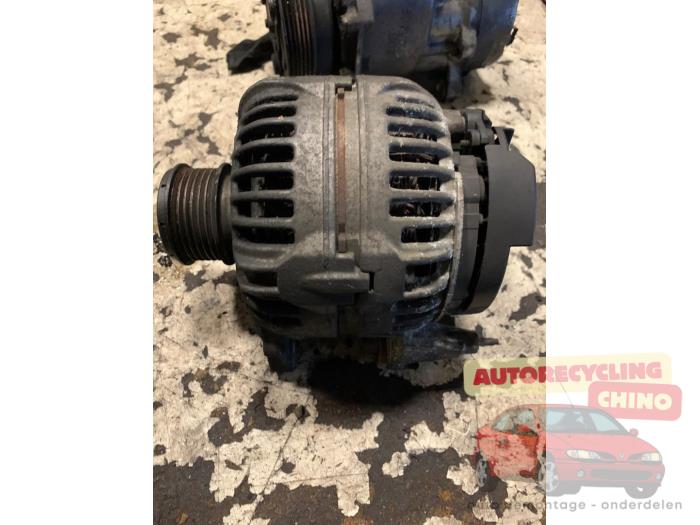 Usagé Dynamo Volkswagen Bora (1J2) 1.9 TDI 100 Prix € 45,00 Règlement à la marge proposé par Autorecycling Chino B.V.
