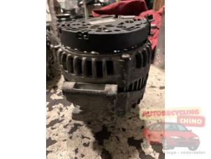 Dynamo van een Mercedes-Benz S (W221) 3.0 S-320 CDI 24V 2007