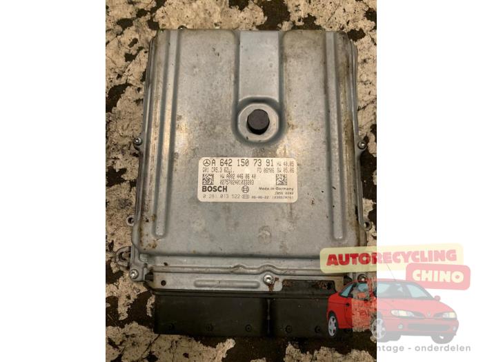 Used Engine management computer Mercedes S (W221) 3.0 S-320 CDI 24V Price € 150,00 Margin scheme offered by Autorecycling Chino B.V.