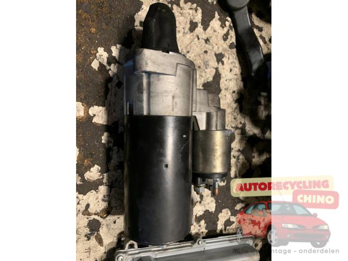 Gebrauchte Anlasser Mercedes S (W221) 3.0 S-320 CDI 24V Preis € 40,00 Margenregelung angeboten von Autorecycling Chino B.V.