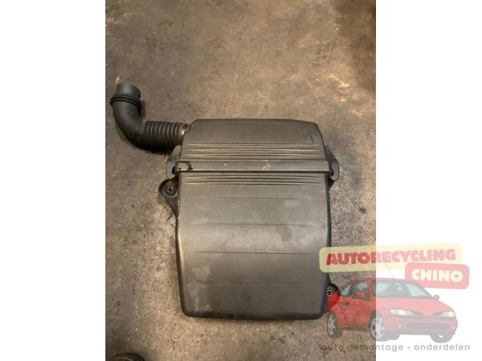 Begagnade Luftfilter Fiat Panda (169) 1.1 Fire Pris € 35,00 Marginaltabell erbjuds av Autorecycling Chino B.V.