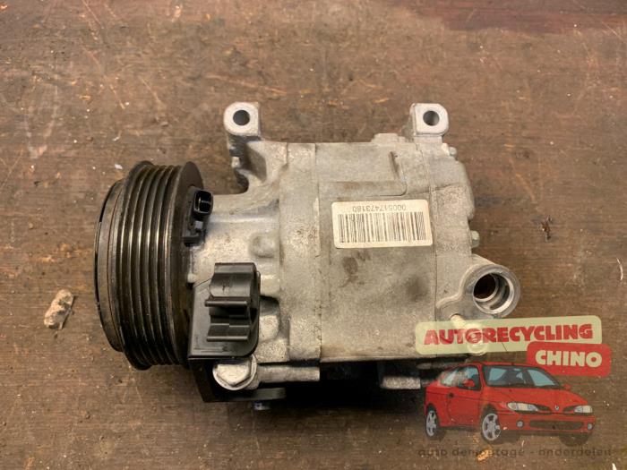Usagé Compresseur de clim Fiat 500 (312) 0.9 TwinAir 85 Prix € 75,00 Règlement à la marge proposé par Autorecycling Chino B.V.