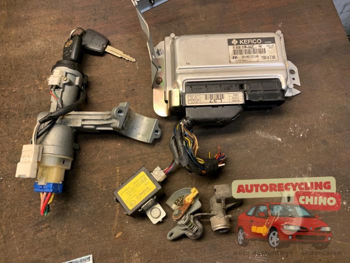Gebrauchte Schlossset Hyundai Getz 1.3i 12V Preis € 150,00 Margenregelung angeboten von Autorecycling Chino B.V.