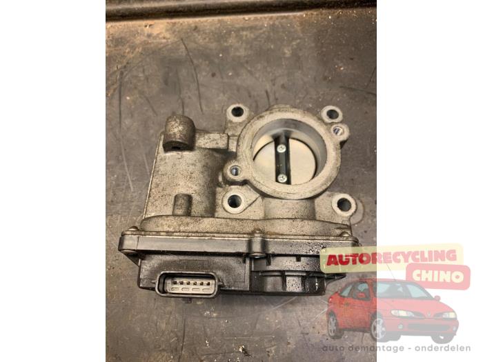 Usagé Boîtier accélérateur Renault Grand Scénic III (JZ) 1.4 16V TCe 130 Prix € 35,00 Règlement à la marge proposé par Autorecycling Chino B.V.