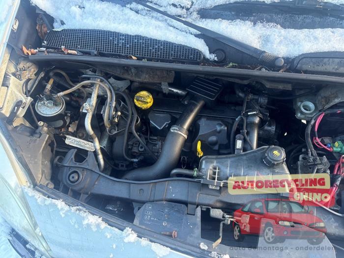 Used Engine Renault Kangoo Express (FW) 1.5 dCi 70 Price € 500,00 Margin scheme offered by Autorecycling Chino B.V.