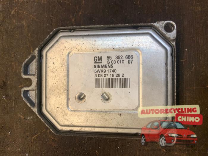 Used Engine management computer Opel Vectra C GTS 1.8 16V Price € 175,00 Margin scheme offered by Autorecycling Chino B.V.
