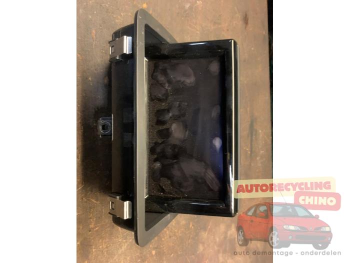 Begagnade Innerdisplay Audi A1 Sportback (8XA/8XF) 1.4 TFSI 16V Pris € 180,00 Marginaltabell erbjuds av Autorecycling Chino B.V.