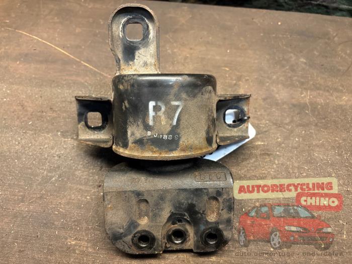 Used Engine mount Chevrolet Aveo (250) 1.2 16V Price € 25,00 Margin scheme offered by Autorecycling Chino B.V.