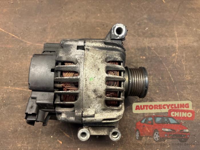 Begagnade Dynamo Peugeot 308 (4A/C) 1.6 VTI 16V Pris € 50,00 Marginaltabell erbjuds av Autorecycling Chino B.V.