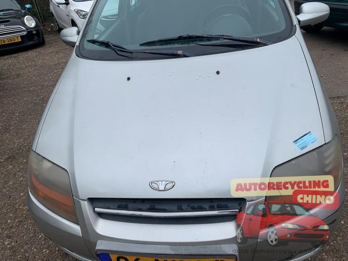 Używane Maska Chevrolet Kalos (SF48) 1.4 Cena € 75,00 Procedura marży oferowane przez Autorecycling Chino B.V.