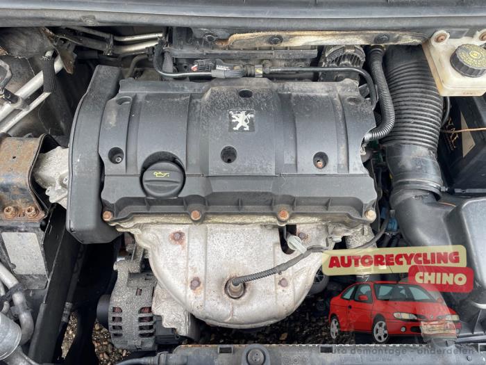 Usagé Culasse Peugeot 307 (3A/C/D) 1.6 16V Prix € 150,00 Règlement à la marge proposé par Autorecycling Chino B.V.