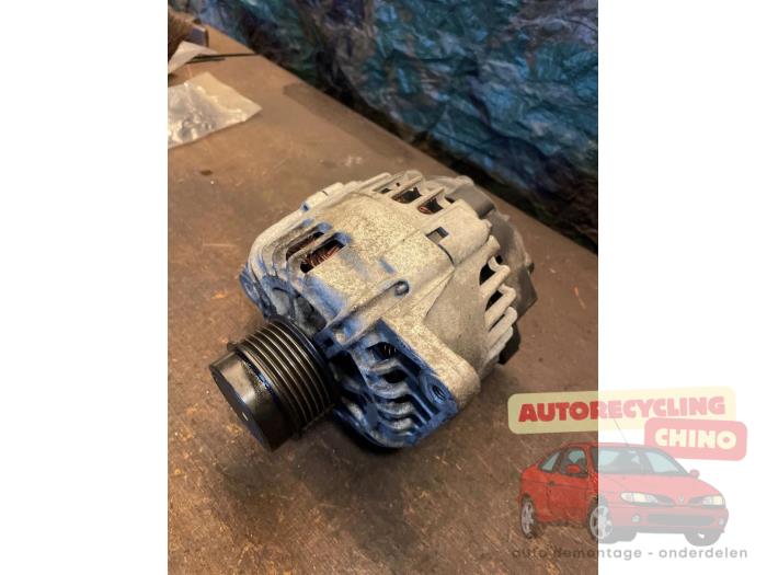 Begagnade Dynamo Hyundai i30 (GDHB5) 1.6 GDI Blue 16V Pris € 50,00 Marginaltabell erbjuds av Autorecycling Chino B.V.
