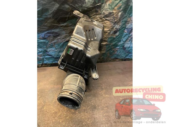 Begagnade Luftfilter Hyundai i30 (GDHB5) 1.6 GDI Blue 16V Pris € 50,00 Marginaltabell erbjuds av Autorecycling Chino B.V.