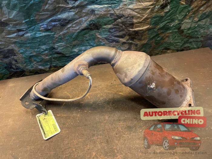 Gebrauchte Katalysator Peugeot 206 (2A/C/H/J/S) 1.4 XR,XS,XT,Gentry Preis € 75,00 Margenregelung angeboten von Autorecycling Chino B.V.