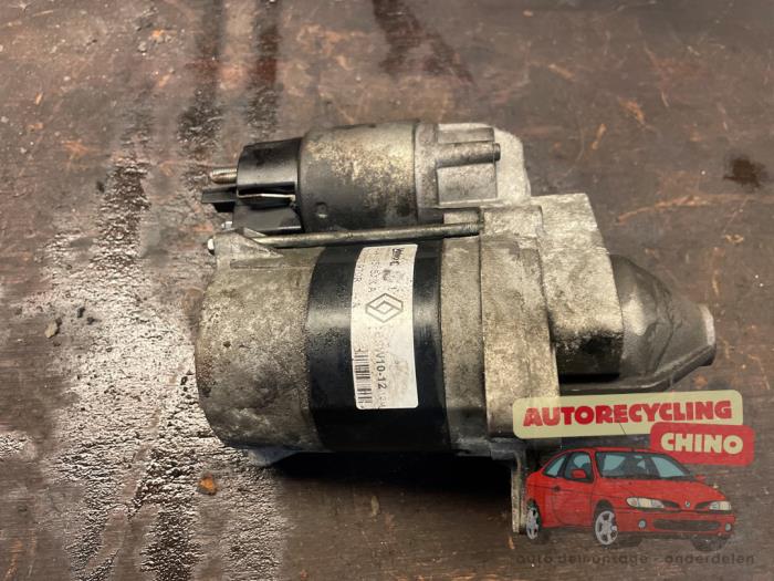 Usagé Démarreur Renault Scénic III (JZ) 1.2 16V TCe 115 Energy Prix € 35,00 Règlement à la marge proposé par Autorecycling Chino B.V.