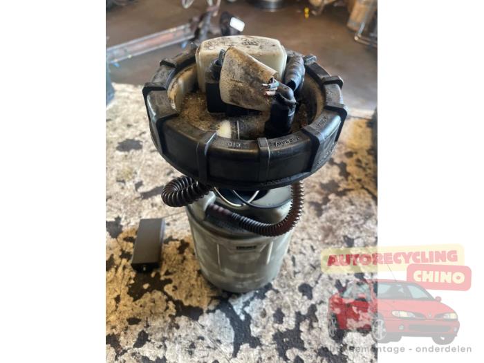 Gebrauchte Benzinpumpe Skoda Fabia (6Y2) 1.4i Preis € 35,00 Margenregelung angeboten von Autorecycling Chino B.V.