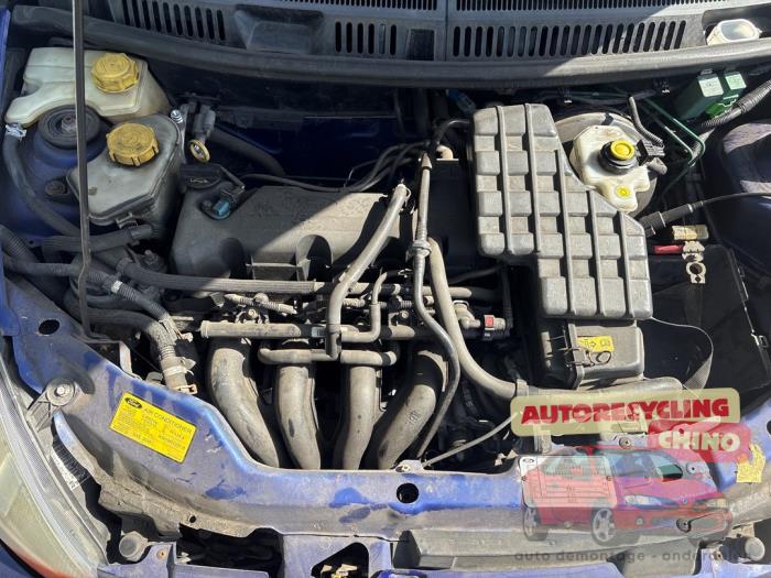 Usagé Boîte de vitesse Ford Ka I 1.6i SportKa Prix € 150,00 Règlement à la marge proposé par Autorecycling Chino B.V.
