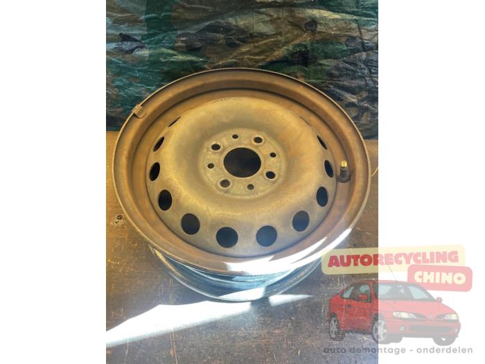 Gebrauchte Felge Fiat Panda (169) 1.2 Fire Preis € 25,00 Margenregelung angeboten von Autorecycling Chino B.V.