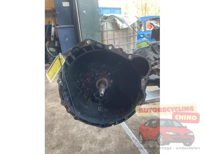 Gebrauchte Getriebe Ssang Yong Rexton 2.9 TD RJ 290 Preis € 600,00 Margenregelung angeboten von Autorecycling Chino B.V.