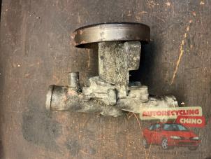 Vattenpump från en Saab 9-3 I (YS3D) 2.0t 16V Ecopower 2001