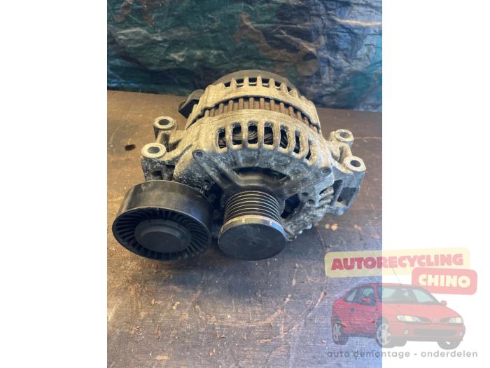 Begagnade Dynamo BMW 1 serie (E87/87N) 116i 1.6 16V Pris € 50,00 Marginaltabell erbjuds av Autorecycling Chino B.V.
