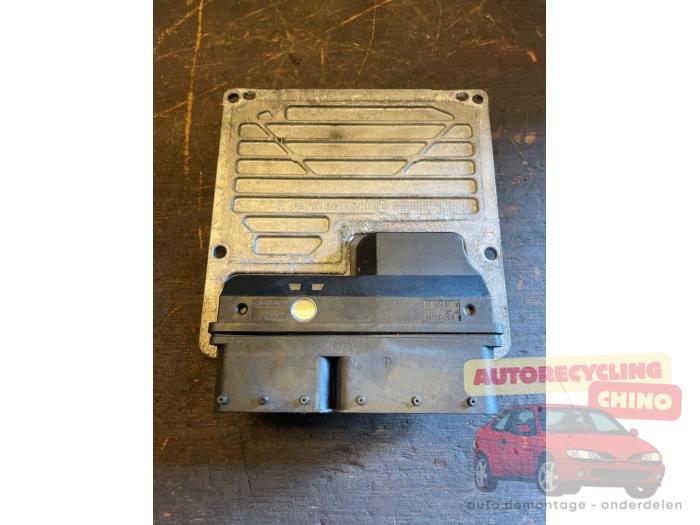 Used Engine management computer Mercedes C (W203) 1.8 C-180K 16V Price € 100,00 Margin scheme offered by Autorecycling Chino B.V.