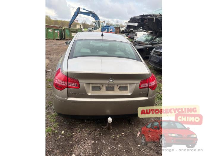 Usados Ventanilla detrás Citroen C5 III Berline (RD) 1.6 16V THP 155 Precio € 150,00 Norma de margen ofrecido por Autorecycling Chino B.V.