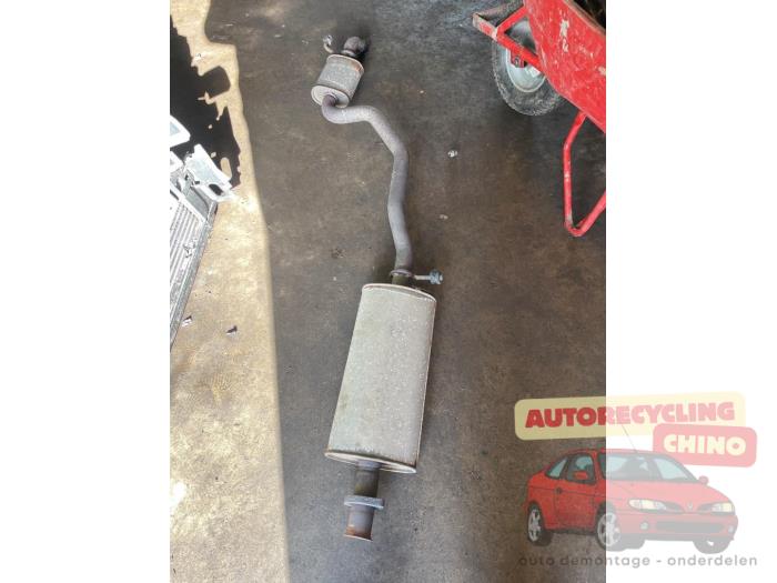 Gebrauchte Auspuff Mitteldämpfer Alfa Romeo 147 (937) 1.6 Twin Spark 16V Preis € 75,00 Margenregelung angeboten von Autorecycling Chino B.V.