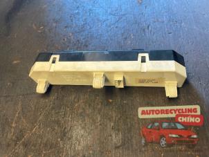 Innerdisplay från en Suzuki Swift (ZA/ZC/ZD1/2/3/9) 1.3 VVT 16V 2006