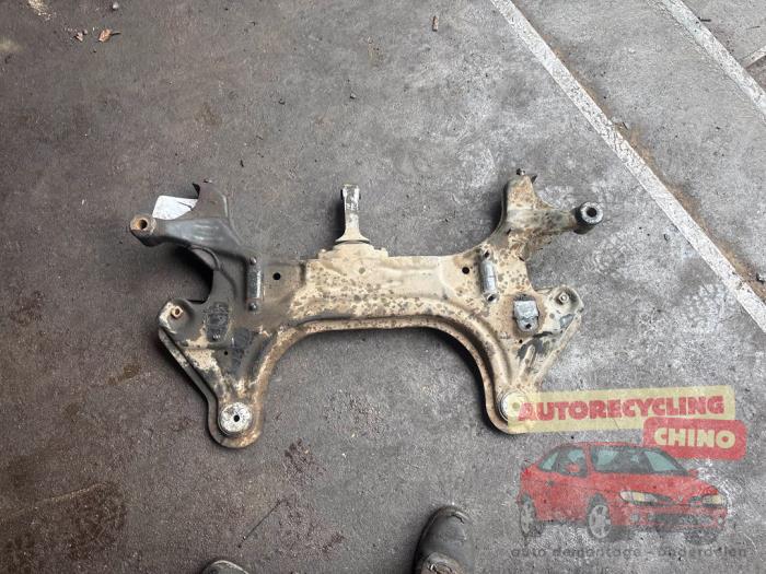 Gebrauchte Unterrahmen Chevrolet Kalos (SF48) 1.4 16V Preis € 150,00 Margenregelung angeboten von Autorecycling Chino B.V.