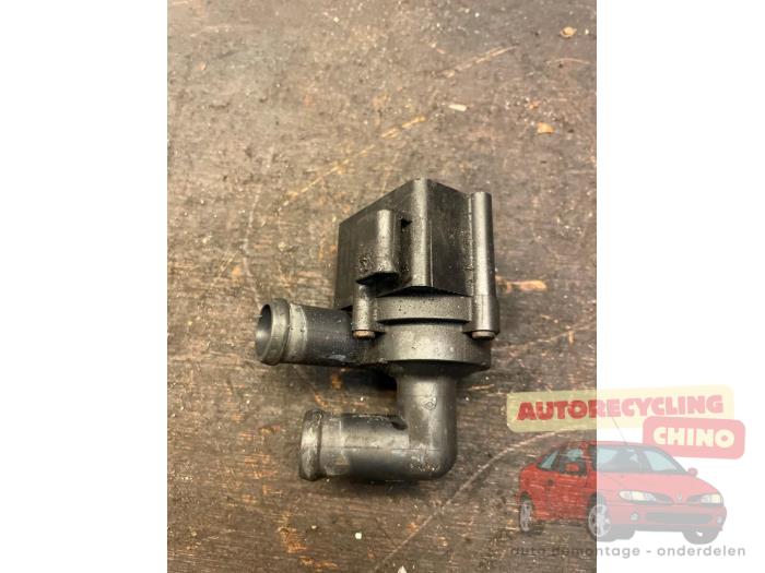 Begagnade Extra vattenpump Skoda Octavia Combi (1Z5) 1.6 TDI Greenline Pris € 50,00 Marginaltabell erbjuds av Autorecycling Chino B.V.