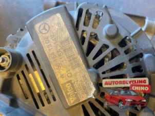 Dynamo van een Mercedes-Benz B (W245) 2.0 B-180 NGT 16V 2009