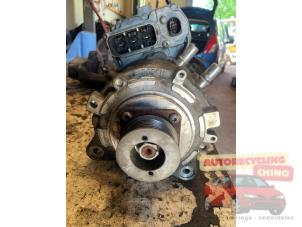 Dynamo van een Volvo V60 I (FW/GW) 2.4 D6 20V Plug-in Hybrid AWD 2013