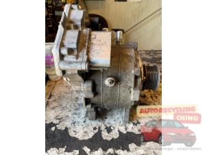 Dynamo van een Volvo V60 I (FW/GW) 2.4 D6 20V Plug-in Hybrid AWD 2013