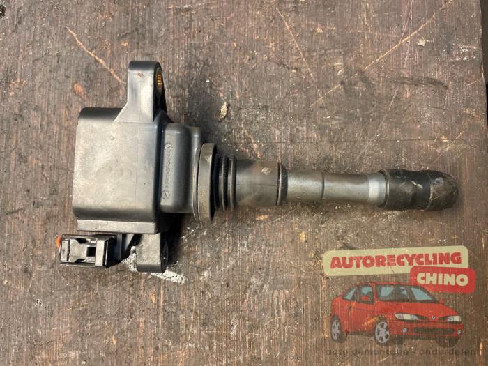 Usagé Broche bobine Renault Megane III Grandtour (KZ) 1.4 16V TCe 130 Prix € 20,00 Règlement à la marge proposé par Autorecycling Chino B.V.