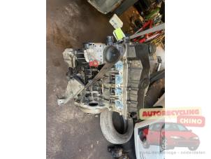 Motor van een BMW X3 (E83) 2.0 16V 2010