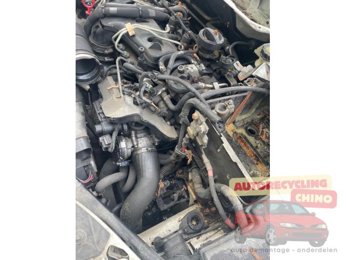 Gebrauchte Getriebe Volvo V50 (MW) 2.4 D5 20V Autom.. Preis € 750,00 Margenregelung angeboten von Autorecycling Chino B.V.