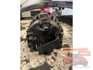 Dynamo från en Volkswagen Polo IV (9N1/2/3) 1.2 12V 2006