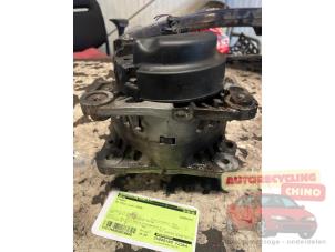 Dynamo från en Volkswagen Polo IV (9N1/2/3) 1.2 12V 2006