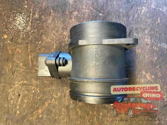 Gebrauchte Luftmassenmesser BMW X3 (E83) 2.0 16V Preis € 40,00 Margenregelung angeboten von Autorecycling Chino B.V.