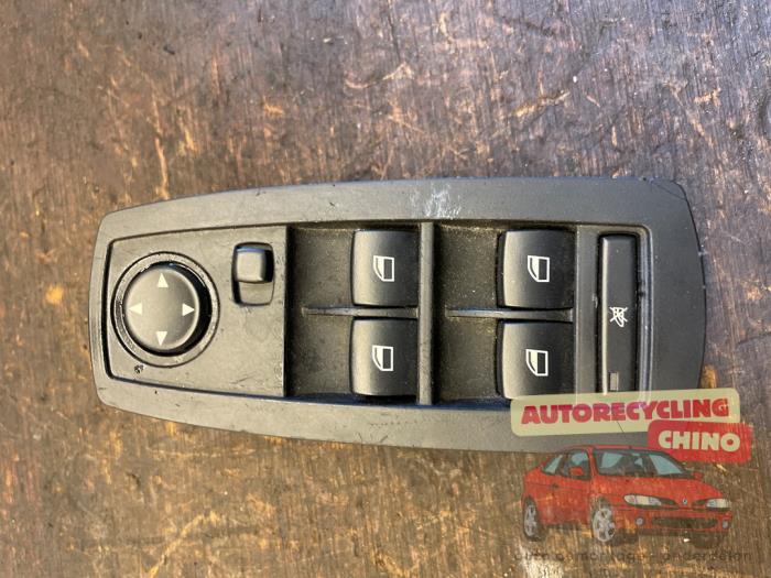 Usados Interruptor de ventanilla eléctrica BMW X3 (E83) 2.0 16V Precio € 75,00 Norma de margen ofrecido por Autorecycling Chino B.V.