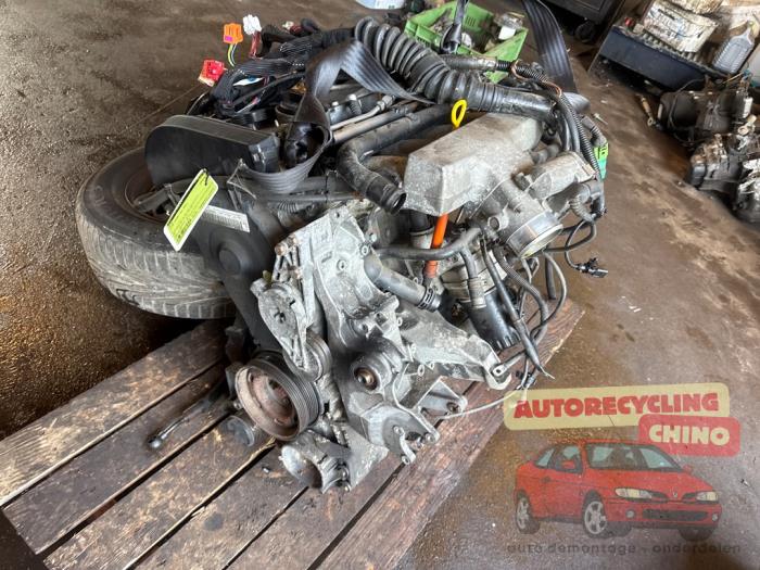 Engine from a Skoda Superb (3U4) 1.8 20V Turbo 2004