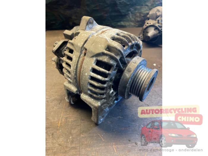 Begagnade Dynamo Renault Modus/Grand Modus (JP) 1.4 16V Pris € 50,00 Marginaltabell erbjuds av Autorecycling Chino B.V.