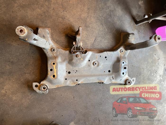 Unterrahmen Ford C-Max (DXA), 2010 / 2019 1.0 Ti-VCT EcoBoost 12V 125, MPV, Benzin, 998cc, 92kW (125pk), FWD, M1DA, 2012-10 / 2019-06 (Gebraucht)