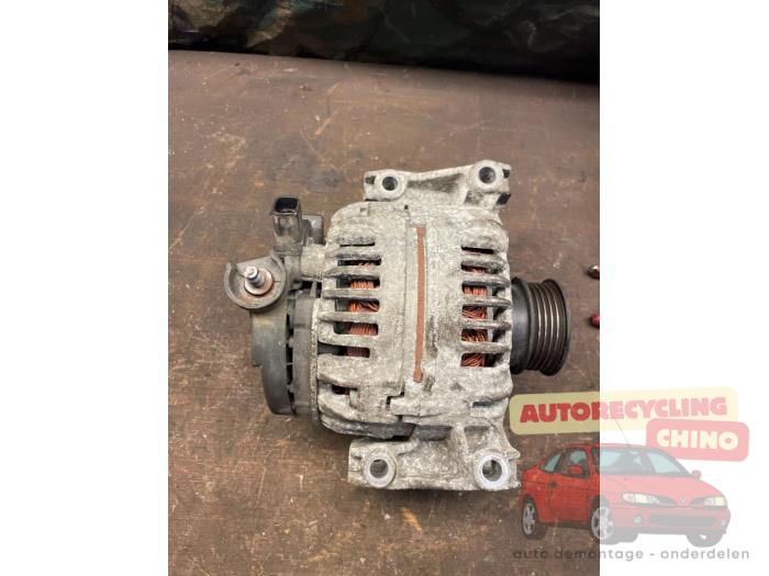 Dynamo van een Opel Vectra C GTS 2.2 DIG 16V 2007