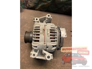 Dynamo van een Opel Vectra C GTS 2.2 DIG 16V 2007