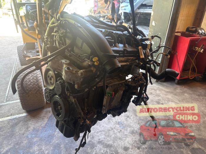 Used Engine Peugeot 3008 I (0U/HU) 1.6 16V THP 155 Price € 1.100,00 Margin scheme offered by Autorecycling Chino B.V.