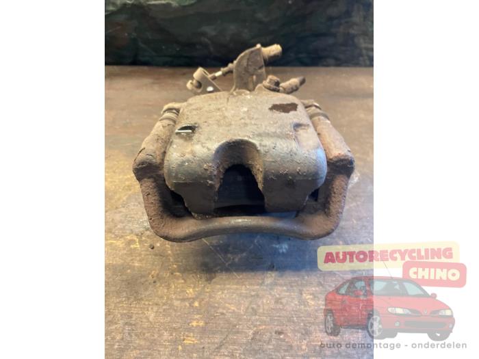 Gebrauchte Bremszange links hinten Opel Insignia Sports Tourer 2.0 Turbo 16V Ecotec Preis € 50,00 Margenregelung angeboten von Autorecycling Chino B.V.